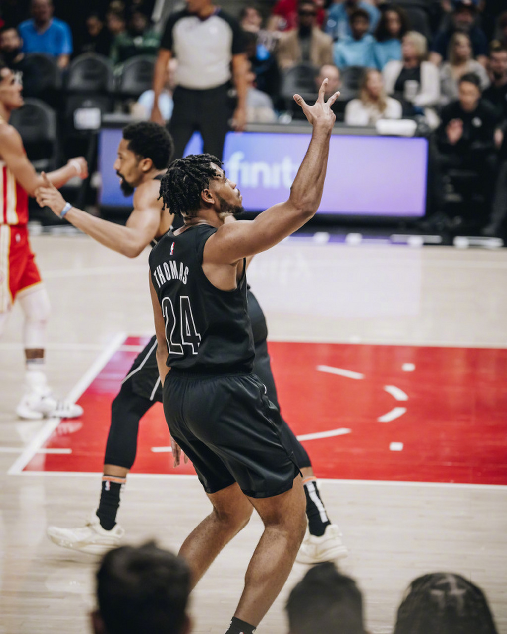 kaiyun-篮网客场惨败老鹰，豪取关键胜利(篮网客场惨败老鹰,豪取关键胜利是哪一场)